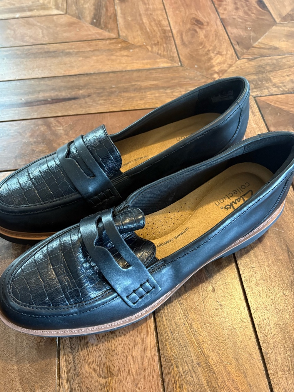 NWT! Clarks Westlynn Ayla Penny Loafers, 10, Black - Picture 2 of 9